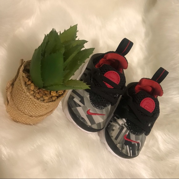 NIKE shoes for infant - Picture 3 of 8